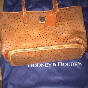 Ostrich Dooney and Bourke Shopper